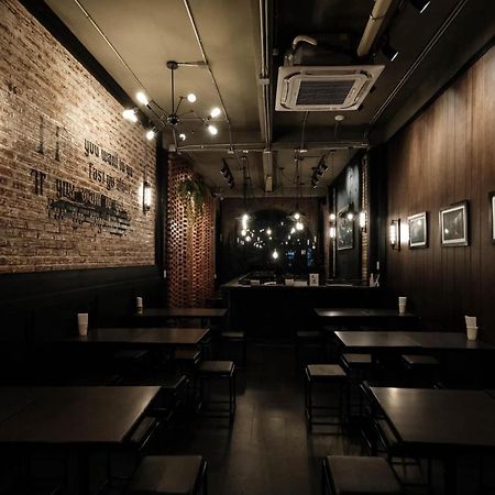 Man Cave Hostel Vientiane Ban Nongdouang Buitenkant foto